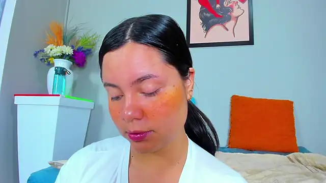 Snapshot of evaa_greey chatting on September 2025 09:19:01 PM evaa greey online show from September 2025 09:19:01 PM