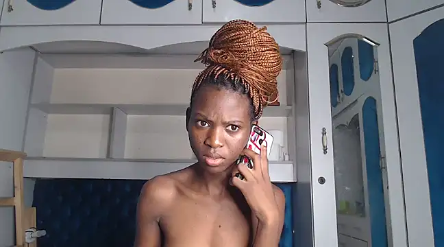 Snapshot of YoungDiva69 chatting on January 2025 07:26:02 PM YoungDiva69 online show from January 2025 07:26:02 PM