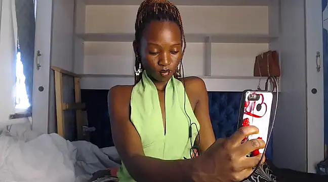 Snapshot of YoungDiva69 chatting on February 2025 08:11:01 AM YoungDiva69 online show from February 2025 08:11:01 AM