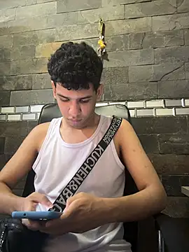 Snapshot of Santiago-Thompson chatting on November 2025 03:01:01 PM Santiago-Thompson online show from November 2025 03:01:01 PM