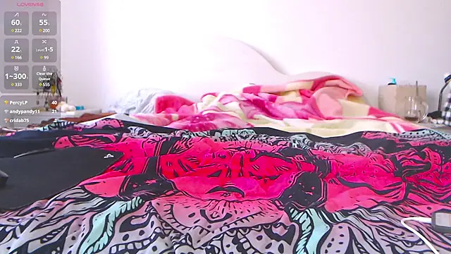 Snapshot of Ju-Hot chatting on March 2025 04:37:02 PM Ju-Hot online show from March 2025 04:37:02 PM