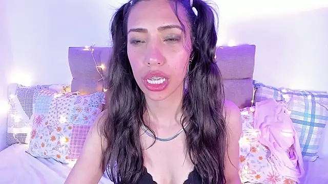 Miss veronicaa2 online show from February 2025 07:10:02 PM