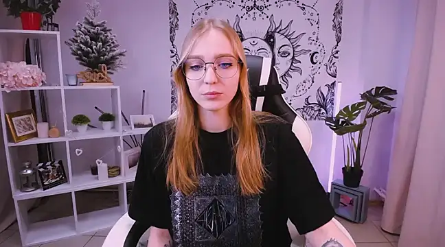 VeronicaAndersen online show from February 2025 12:21:01 PM
