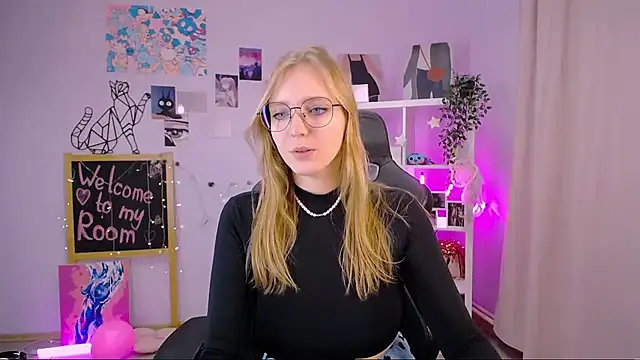 VeronicaAndersen online show from February 2025 12:22:01 PM