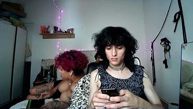 Snapshot of Penygirl chatting on November 2025 02:59:01 AM Penygirl online show from November 2025 02:59:01 AM