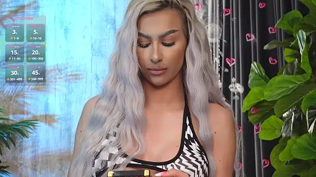 KarlaBart online show from November 2025 08:24:02 PM