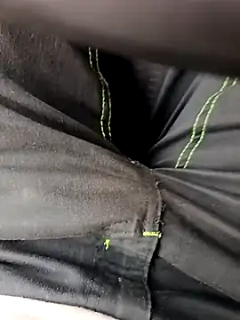 Dam70 online show from December 2025 01:28:02 PM