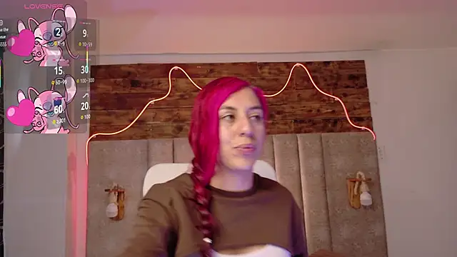 Snapshot of Alektra_bryce chatting on October 2025 07:33:01 PM Alektra bryce online show from October 2025 07:33:01 PM