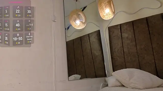 Snapshot of Alektra_bryce chatting on November 2025 07:35:01 PM Alektra bryce online show from November 2025 07:35:01 PM