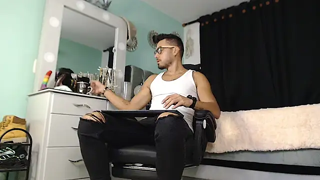 Chrissken online show from February 2025 11:37:02 PM