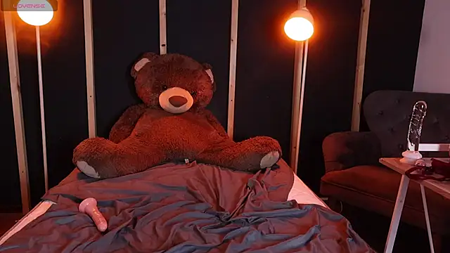 xamixa  online show from February 2025 05:09:01 PM