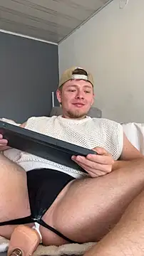 Snapshot of Angel_Montiell chatting on December 2025 03:21:02 PM Angel Montiell online show from December 2025 03:21:02 PM