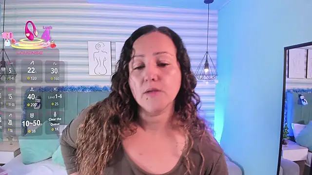 abby apple online show from December 2025 01:31:02 PM