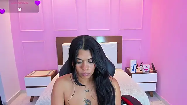 LINDSAY MARIN2 online show from March 2025 03:18:02 PM