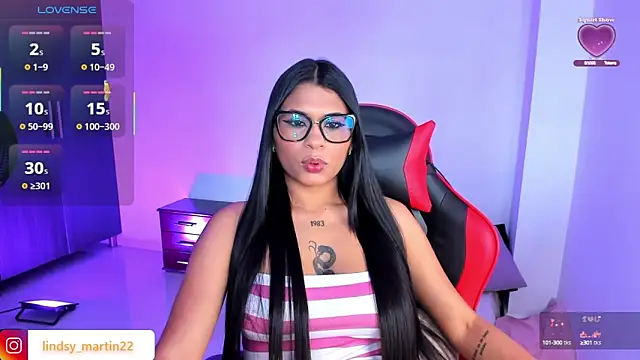 LINDSAY MARIN2 online show from September 2025 07:06:02 PM