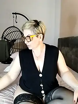 Pumabionda online show from March 2025 09:35:01 PM