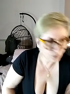 Pumabionda online show from March 2025 08:37:02 PM