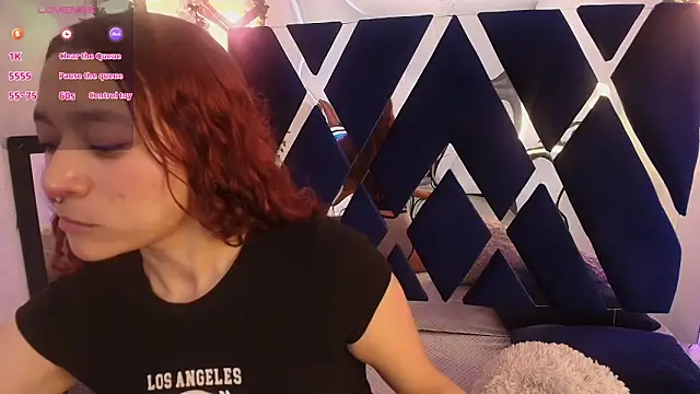 Snapshot of charlotte_bluee chatting on September 2025 12:06:01 PM charlotte bluee online show from September 2025 12:06:01 PM