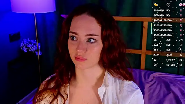 StacyWatts online show from October 2025 05:18:01 AM