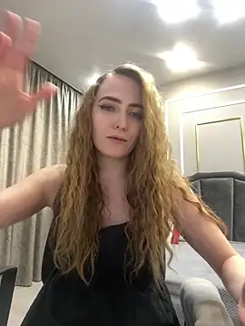 MilaSwe online show from February 2025 10:40:02 AM
