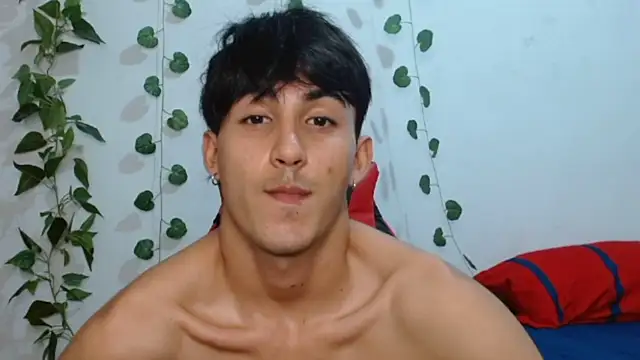 neithanzynxx online show from February 2025 07:38:02 PM