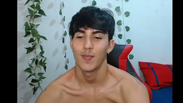 neithanzynxx online show from March 2025 07:56:01 PM
