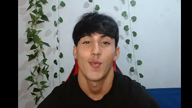 neithanzynxx online show from March 2025 07:43:02 PM