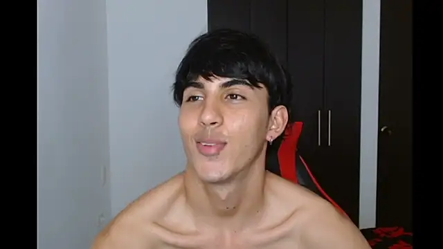 neithanzynxx online show from March 2025 07:50:02 PM