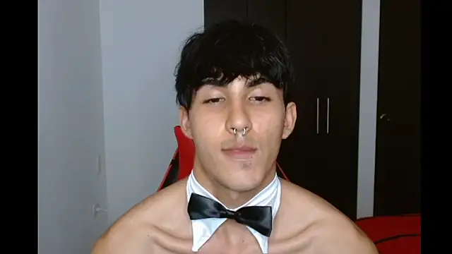 neithanzynxx online show from March 2025 07:44:02 PM