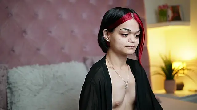 MaiaMini online show from December 2025 08:57:02 PM