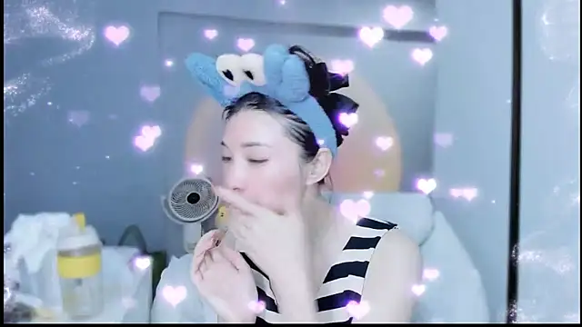 Snapshot of A_dabo chatting on November 2025 02:49:02 PM A dabo online show from November 2025 02:49:02 PM