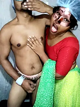 Snapshot of cute1gfbf chatting on September 2025 06:45:02 AM cute1gfbf online show from September 2025 06:45:02 AM