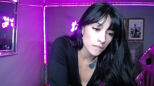 Snapshot of Isabella_Collen_v chatting on March 2025 06:37:02 PM Isabella Collen v online show from March 2025 06:37:02 PM