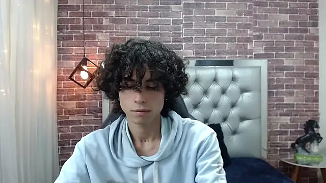 andres ocasio online show from March 2025 04:33:02 PM