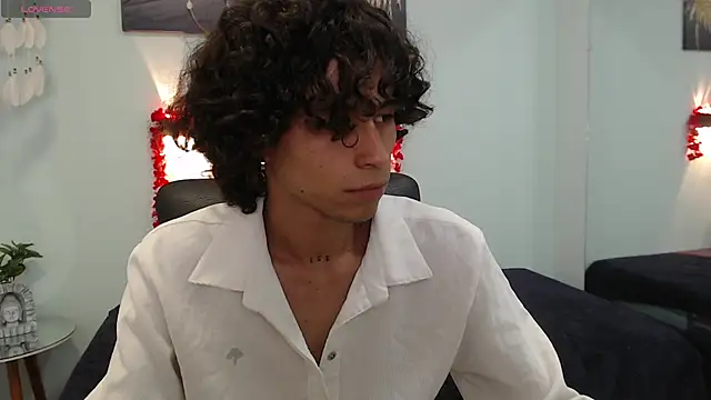 andres ocasio online show from March 2025 07:06:02 PM