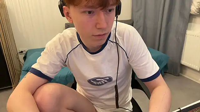 Snapshot of tommy_colson chatting on December 2025 01:09:02 PM tommy colson online show from December 2025 01:09:02 PM