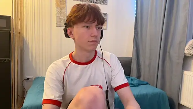 Snapshot of tommy_colson chatting on December 2025 08:02:02 PM tommy colson online show from December 2025 08:02:02 PM