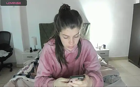 camila tailors online show from September 2025 04:29:02 PM