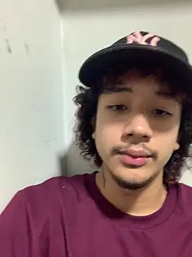 chillcol online show from March 2025 03:40:01 AM