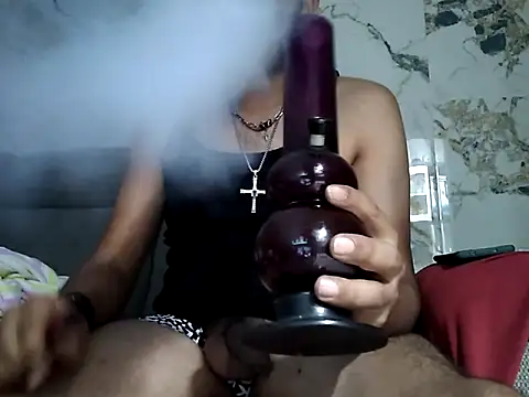 Snapshot of freakydesi chatting on November 2025 07:49:02 PM freakydesi online show from November 2025 07:49:02 PM