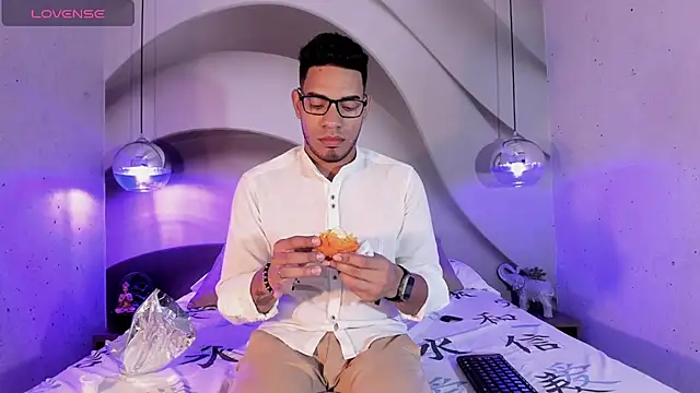 Snapshot of ETHAN_DRAVEN chatting on September 2025 12:08:02 PM ETHAN DRAVEN online show from September 2025 12:08:02 PM