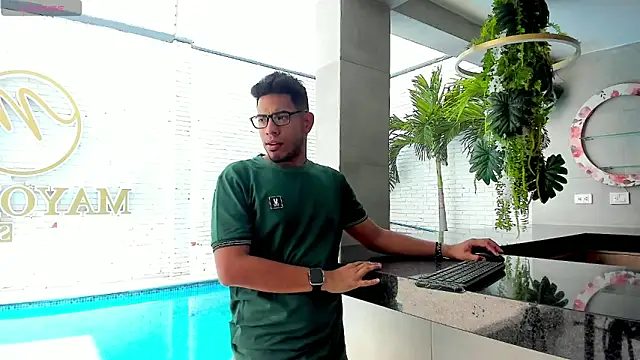 Snapshot of ETHAN_DRAVEN chatting on September 2025 07:17:02 PM ETHAN DRAVEN online show from September 2025 07:17:02 PM