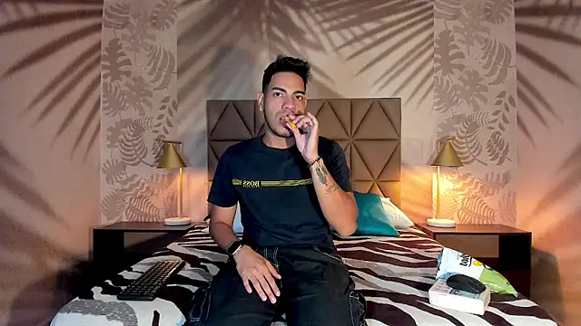 Snapshot of ETHAN_DRAVEN chatting on September 2025 07:17:02 PM ETHAN DRAVEN online show from September 2025 07:17:02 PM