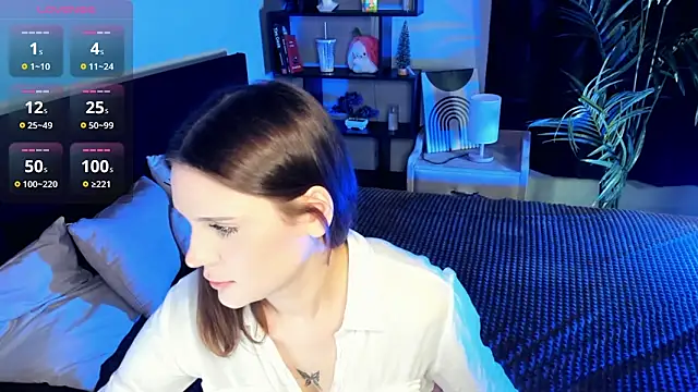 LisaBaillea online show from March 2025 09:05:02 PM