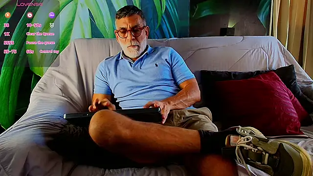 LukeCrews online show from September 2025 07:25:01 PM