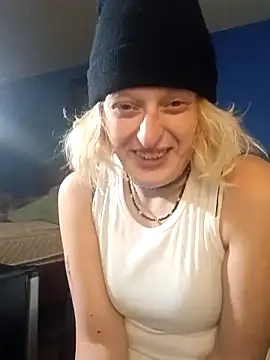 Snapshot of KITTYBOOBOOFUXX chatting on November 2025 12:04:02 PM KITTYBOOBOOFUXX online show from November 2025 12:04:02 PM