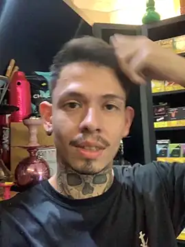 craxybaby online show from November 2025 06:00:02 PM