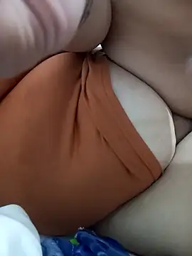 aliciaxm online show from December 2025 06:03:02 PM