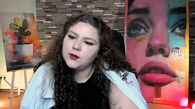 Snapshot of FlorenceAnderson chatting on March 2025 04:45:01 PM FlorenceAnderson online show from March 2025 04:45:01 PM