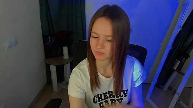 Catherine e online show from November 2025 07:37:02 PM